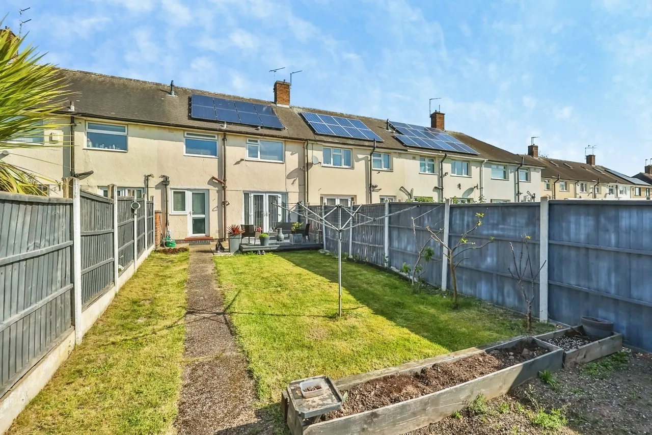 Listowel Crescent, Clifton, Nottingham, NG11, photo 18