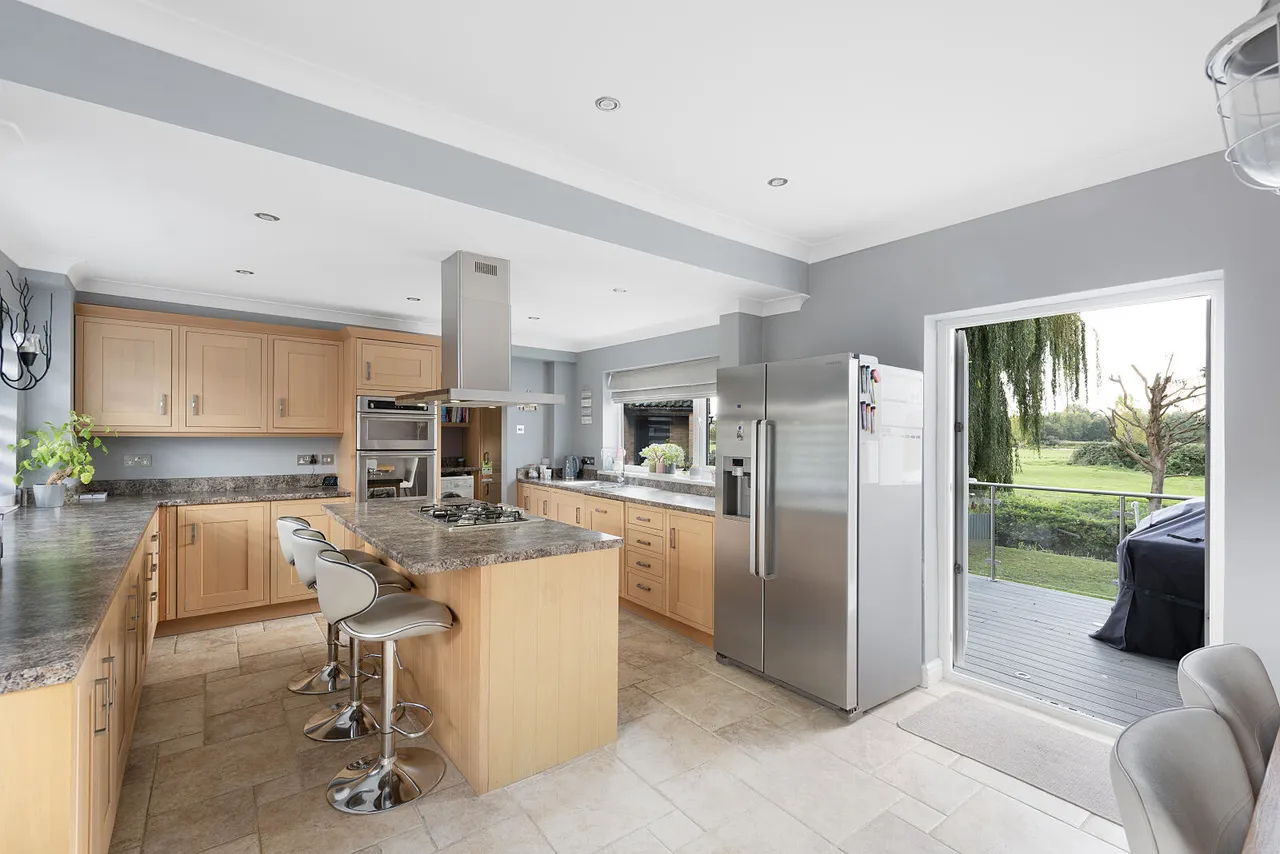 Priory Road, St. Ives, PE27, photo 3