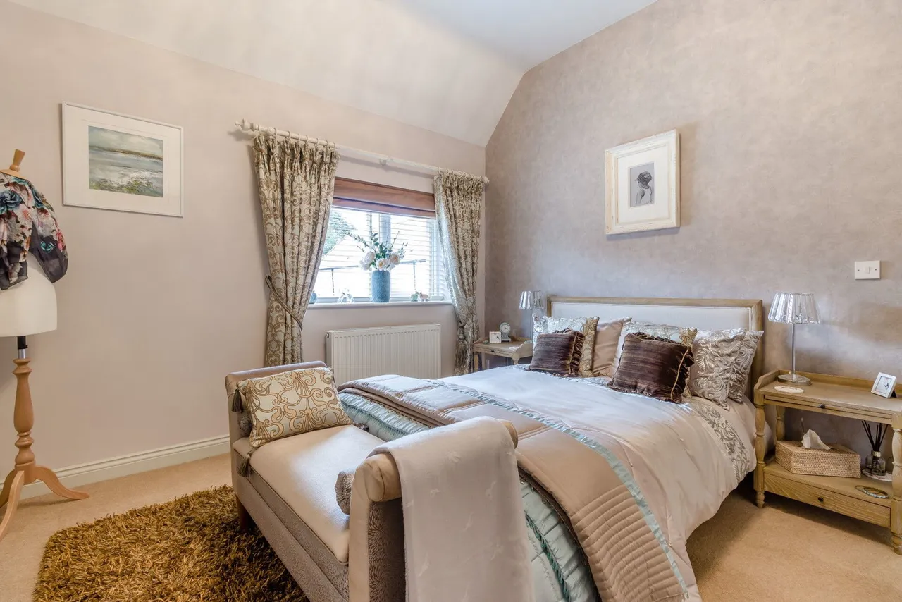Aldam Chase, Wickersley, S66, photo 38