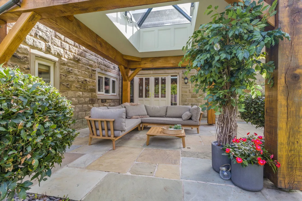 Aldam Chase, Wickersley, S66, photo 45