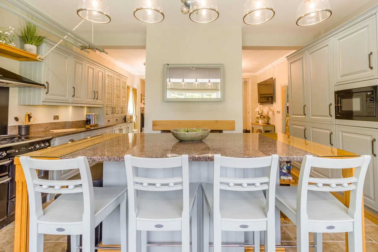 Aldam Chase, Wickersley, S66, photo 9