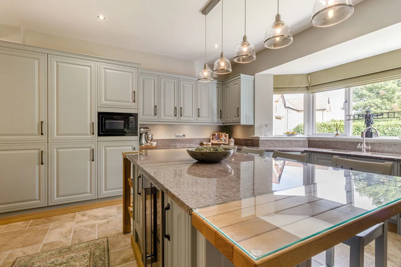 Aldam Chase, Wickersley, S66, photo 10