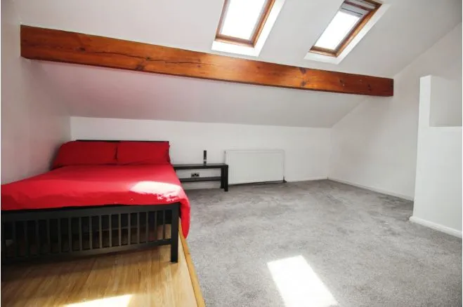 Woodview Road, Leeds, photo 8
