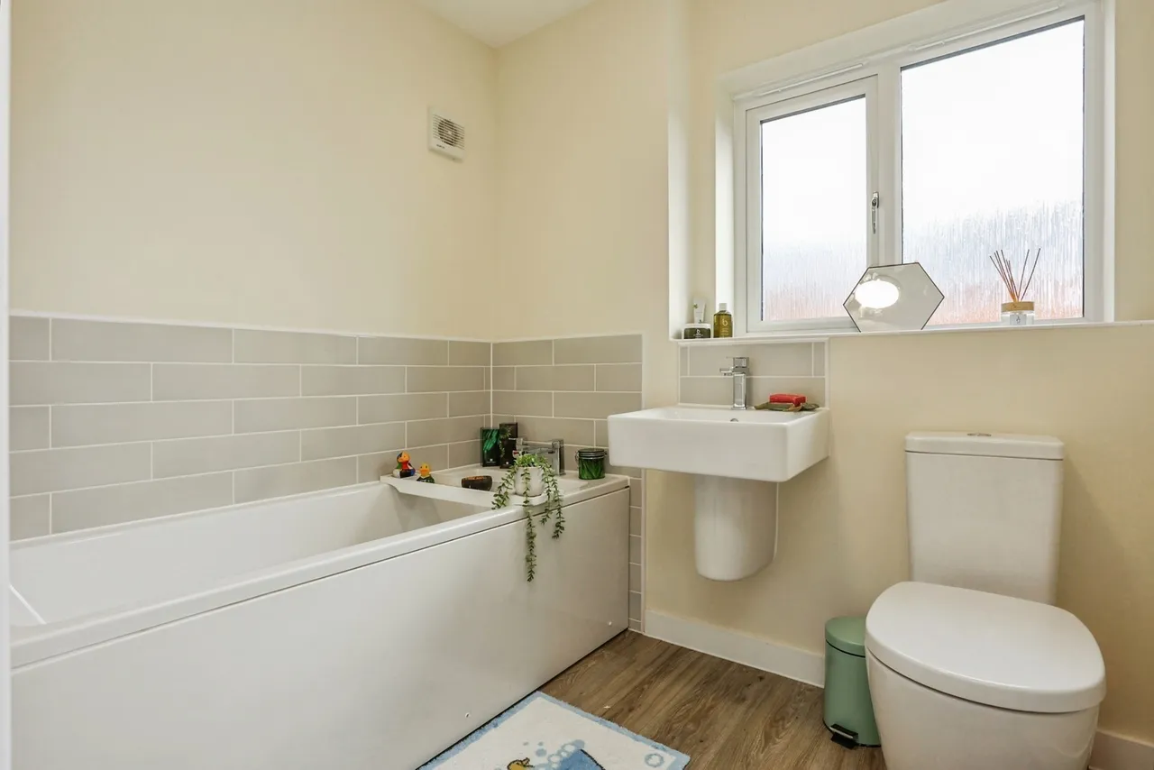 Palmer Avenue, Bottesford, NG13, photo 19