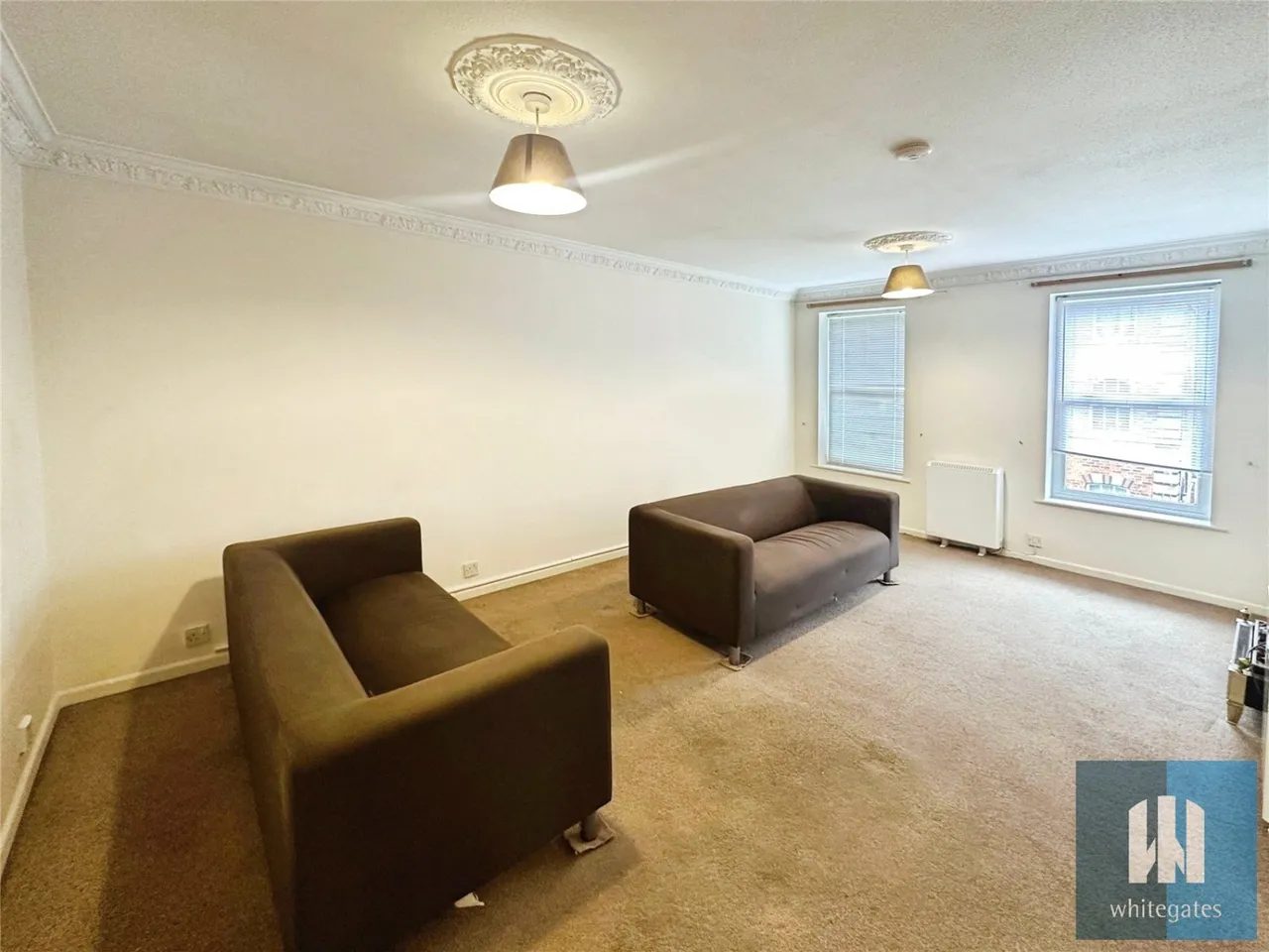 Northgate Lodge, Pontefract, WF8, photo 3