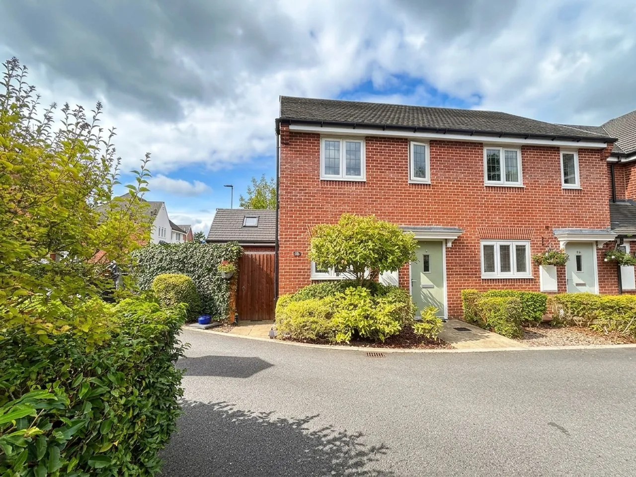 2 bed house for sale, Blackberry Gardens, Crewe