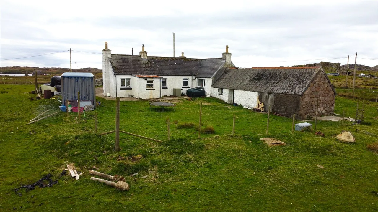 Beinnview, Fionnphort, Isle Of Mull, Argyll and Bute, PA66 6BP, photo 12
