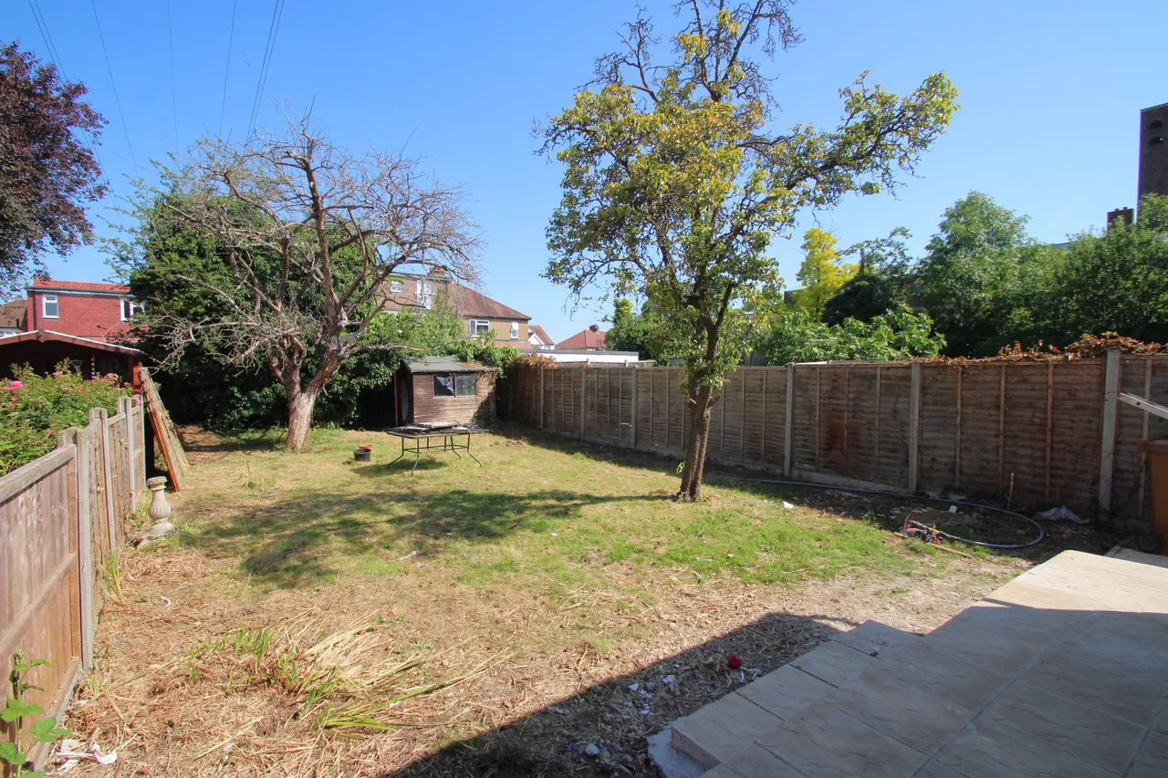 Church Drive, Harrow, HA2, photo 12
