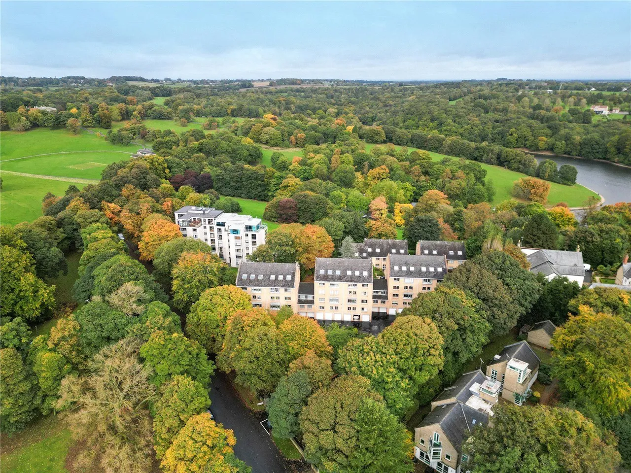 Lake View Court, Roundhay, LS8, photo 17