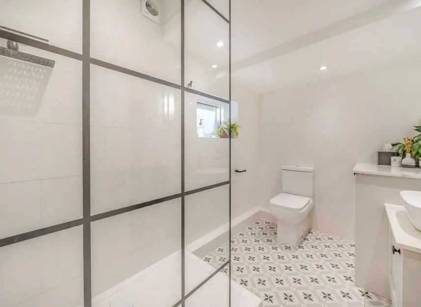 Manor Drive, Surbiton, KT5, photo 6