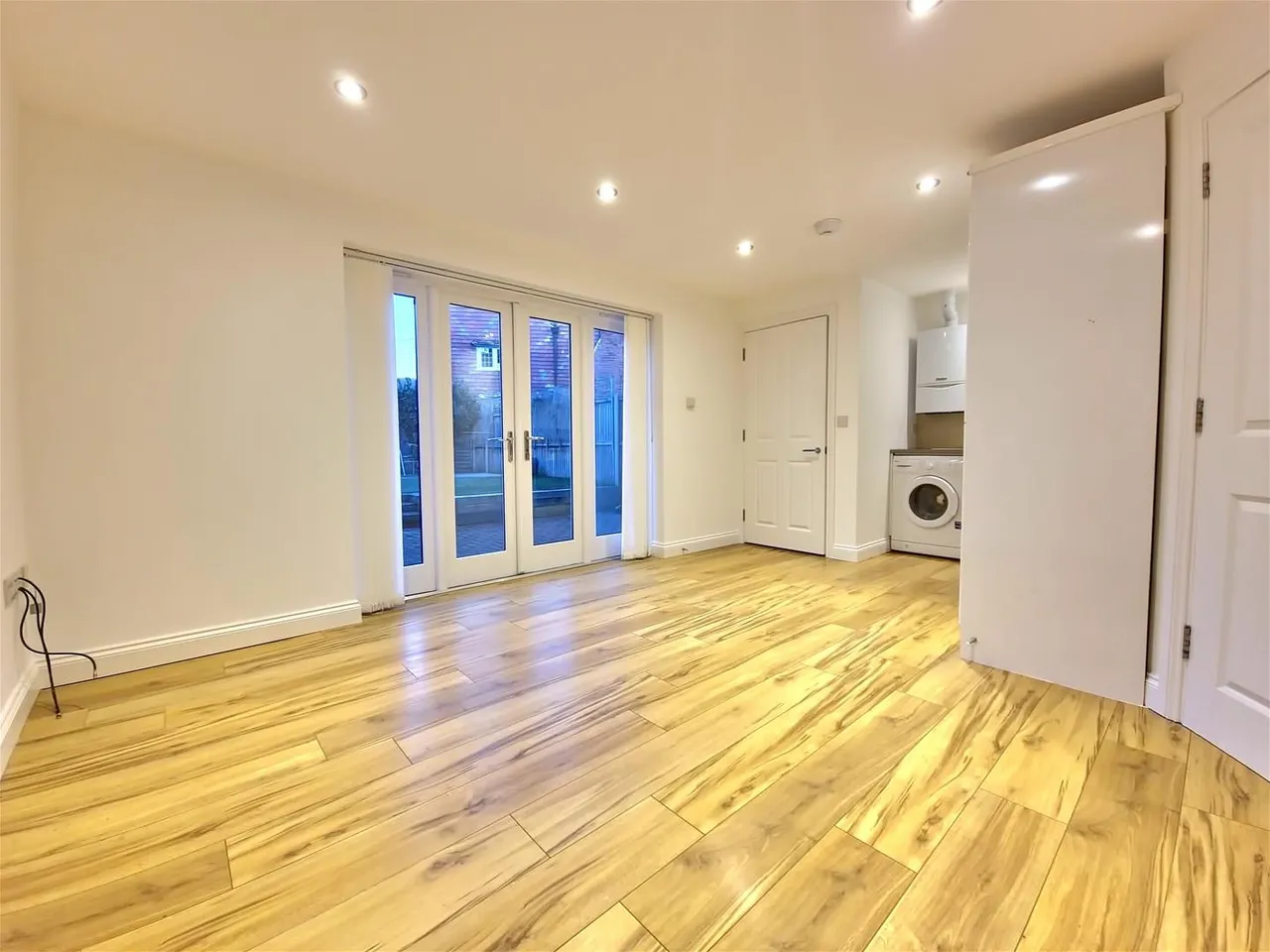 1 bed flat for sale — Saddleton Road, Whitstable, Kent CT5 4JB