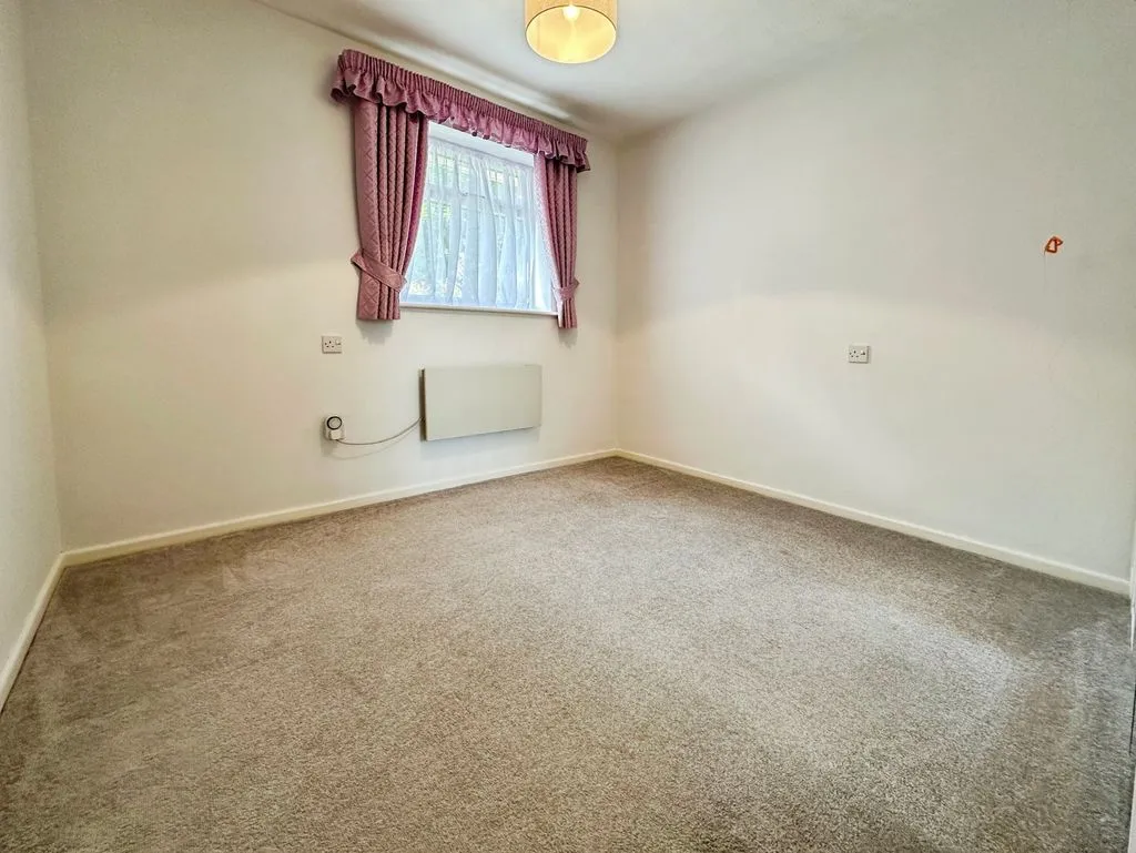 Twyford Close, Aldridge, WS9, photo 9