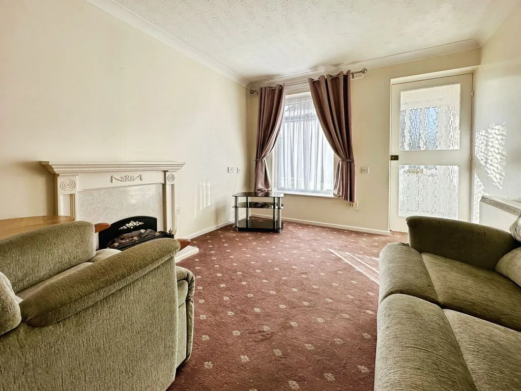 Twyford Close, Aldridge, WS9, photo 4