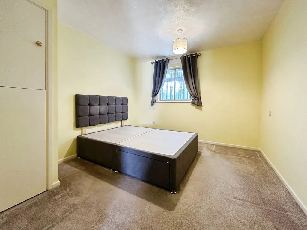 Twyford Close, Aldridge, WS9, photo 8