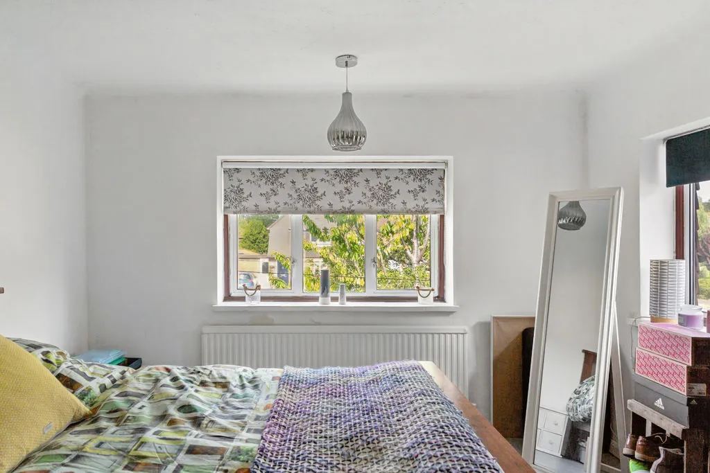 Newfield Gardens, Marlow SL7 1JS, photo 8