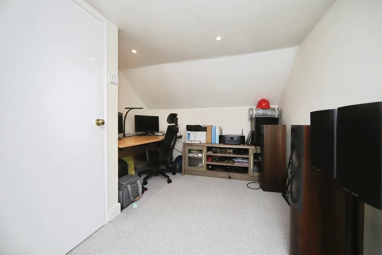 Greenway Road, Taunton, TA2, photo 15
