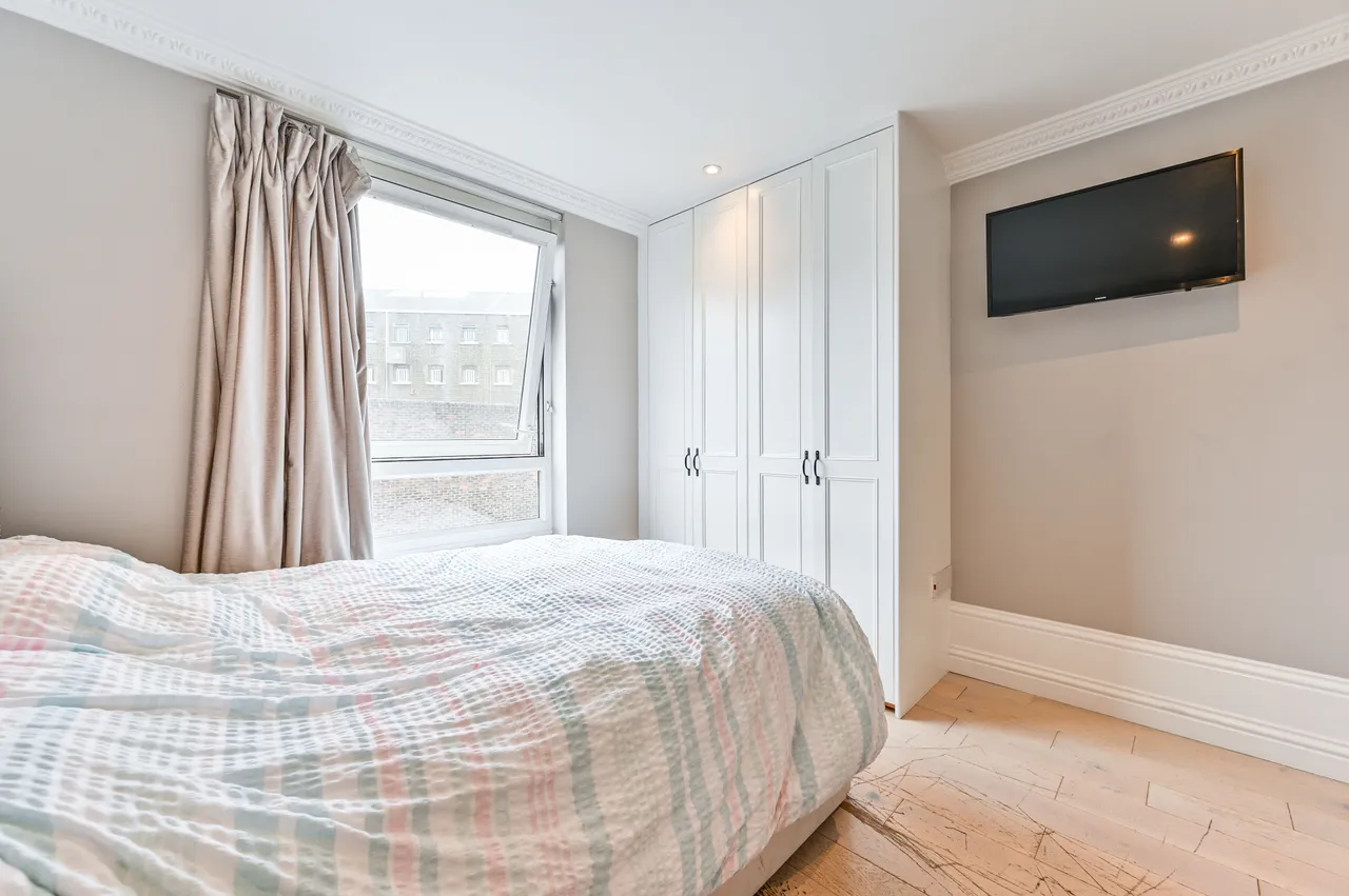 27 Centurion Close, London, photo 3