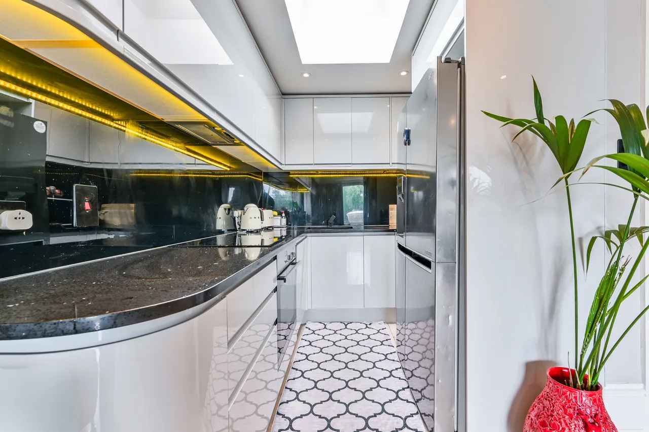 27 Centurion Close, London, photo 5