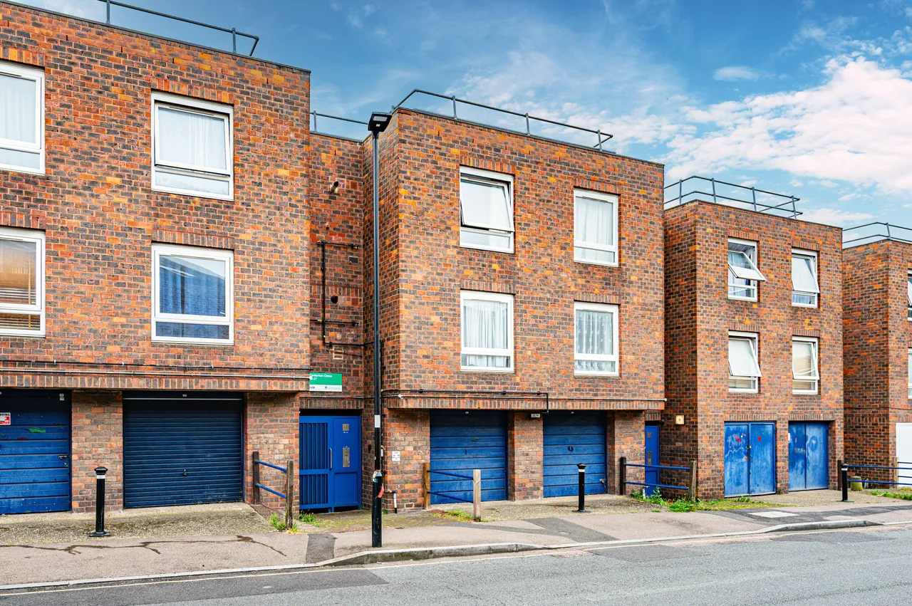 27 Centurion Close, London, photo 7