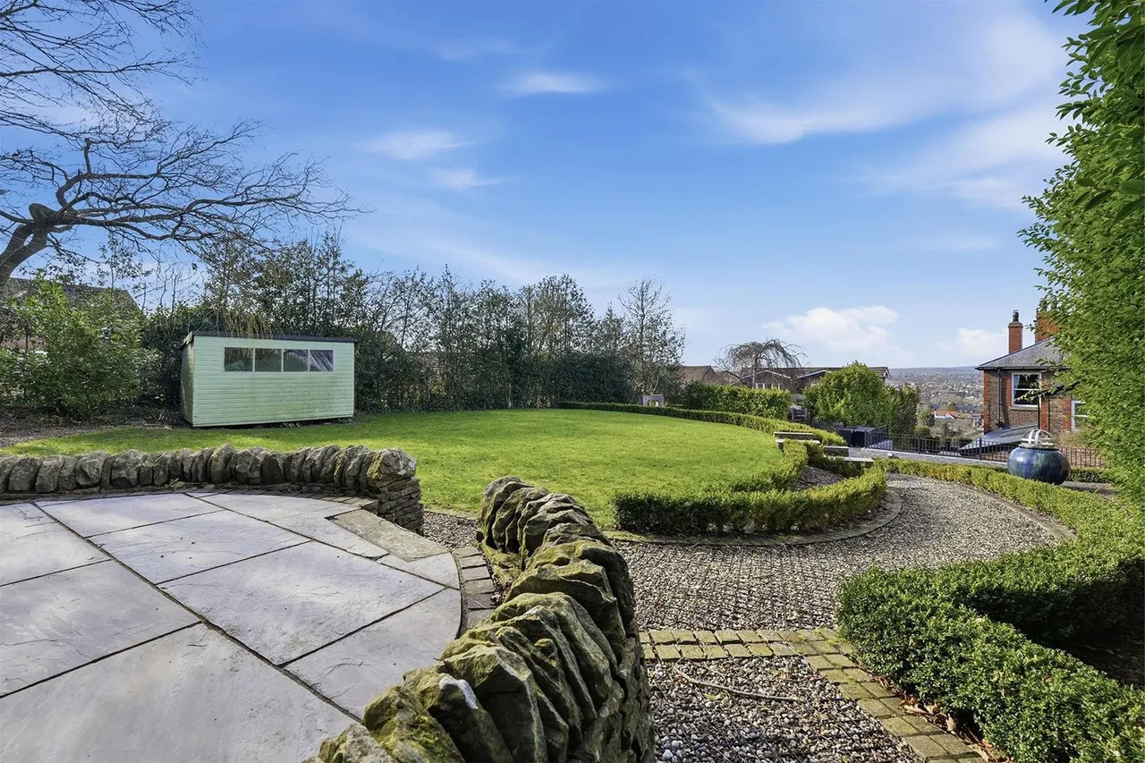 Blakelow Road, Macclesfield, photo 7