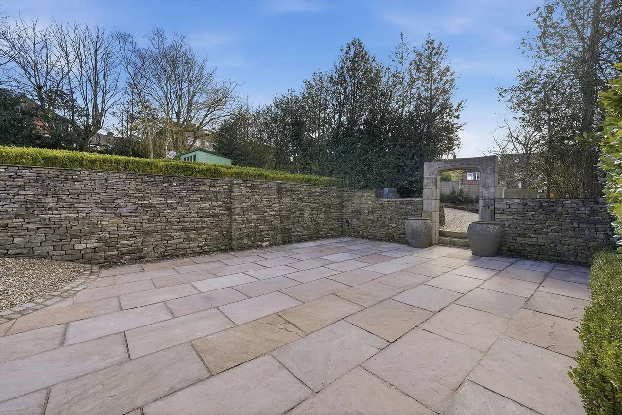 Blakelow Road, Macclesfield, photo 32