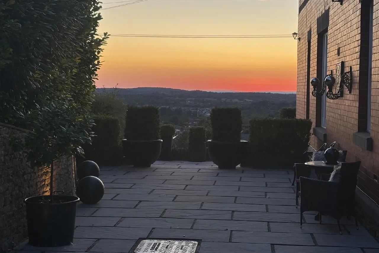 Blakelow Road, Macclesfield, photo 6