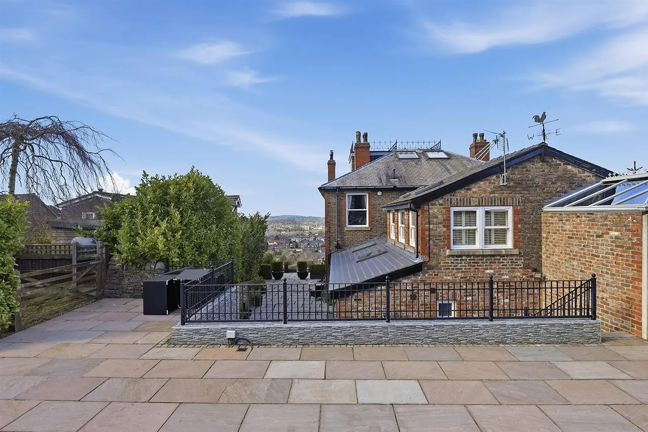 Blakelow Road, Macclesfield, photo 35