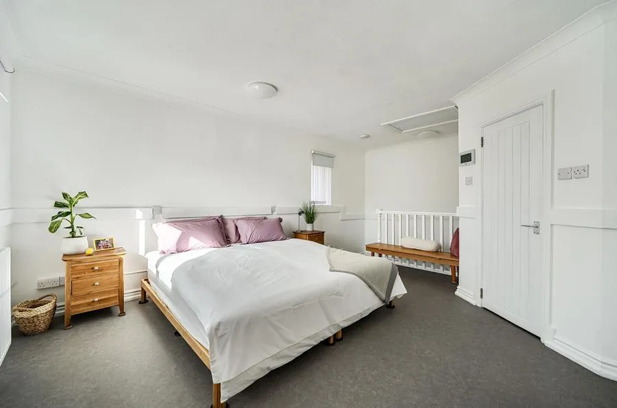 Kendrick Close, Wokingham, RG40, photo 6