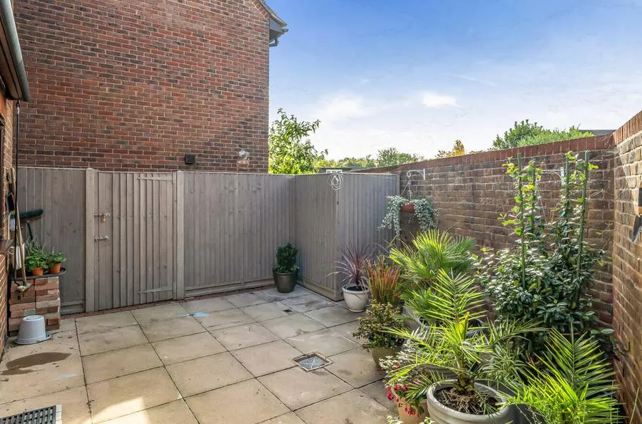 Kendrick Close, Wokingham, RG40, photo 8