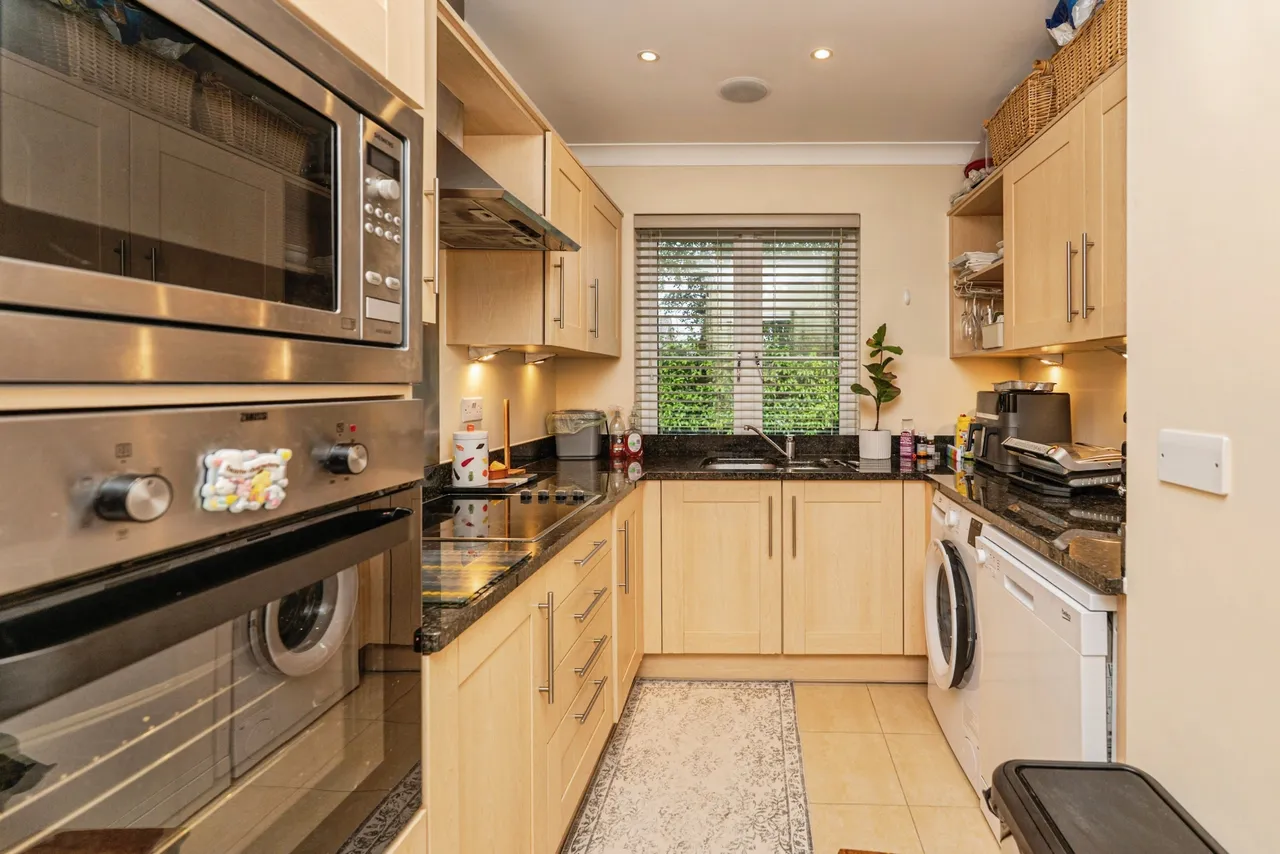 Meadrow, Godalming, GU7, photo 6
