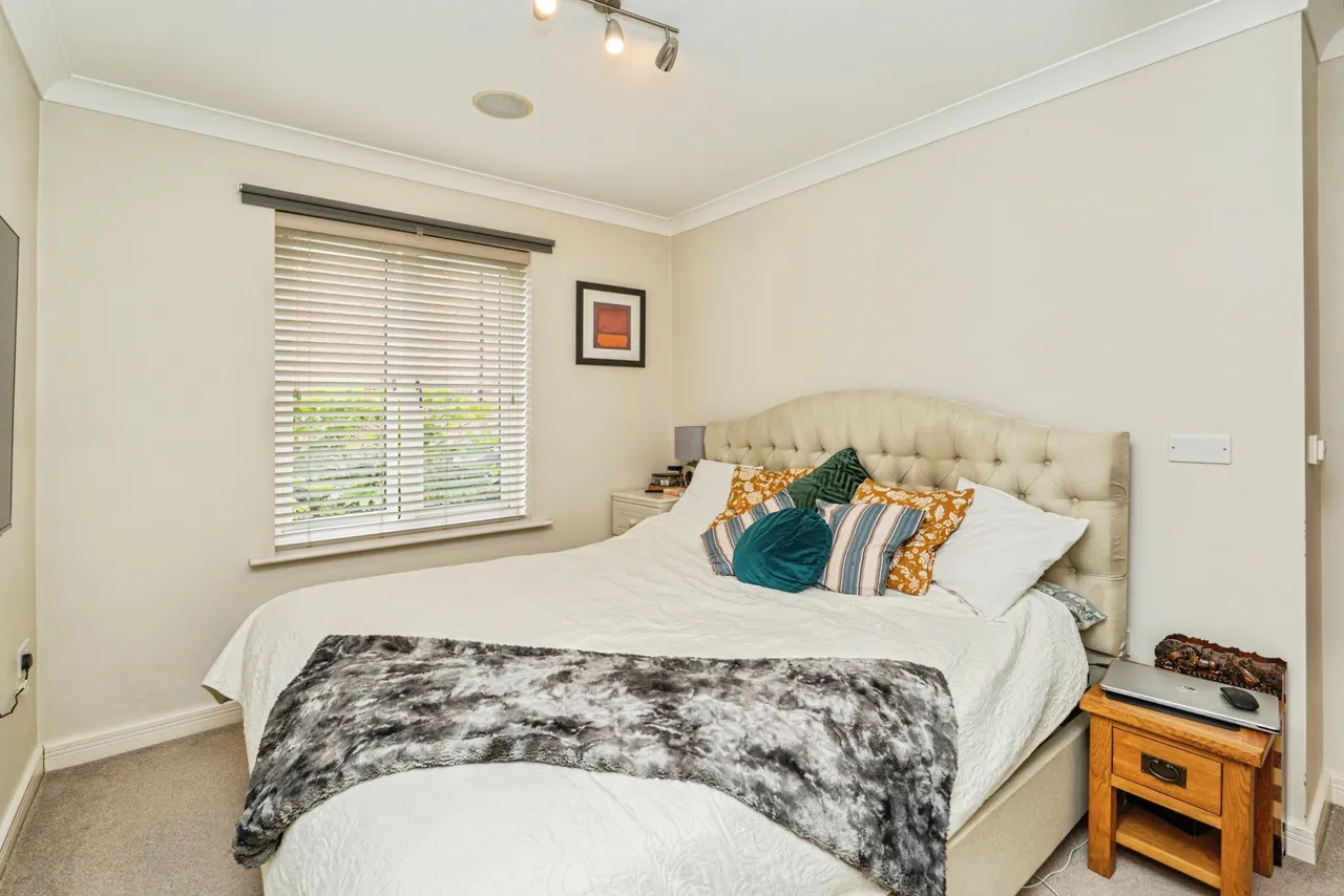 Meadrow, Godalming, GU7, photo 11