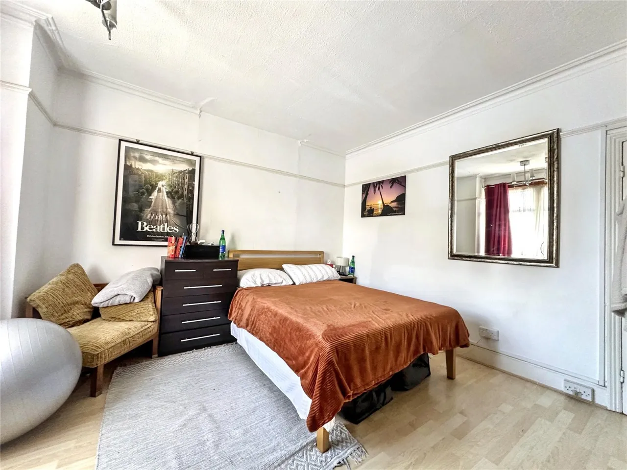 Prince Georges Avenue, Raynes Park, photo 8