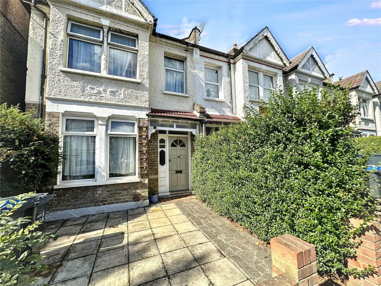 Prince Georges Avenue, Raynes Park, photo 14