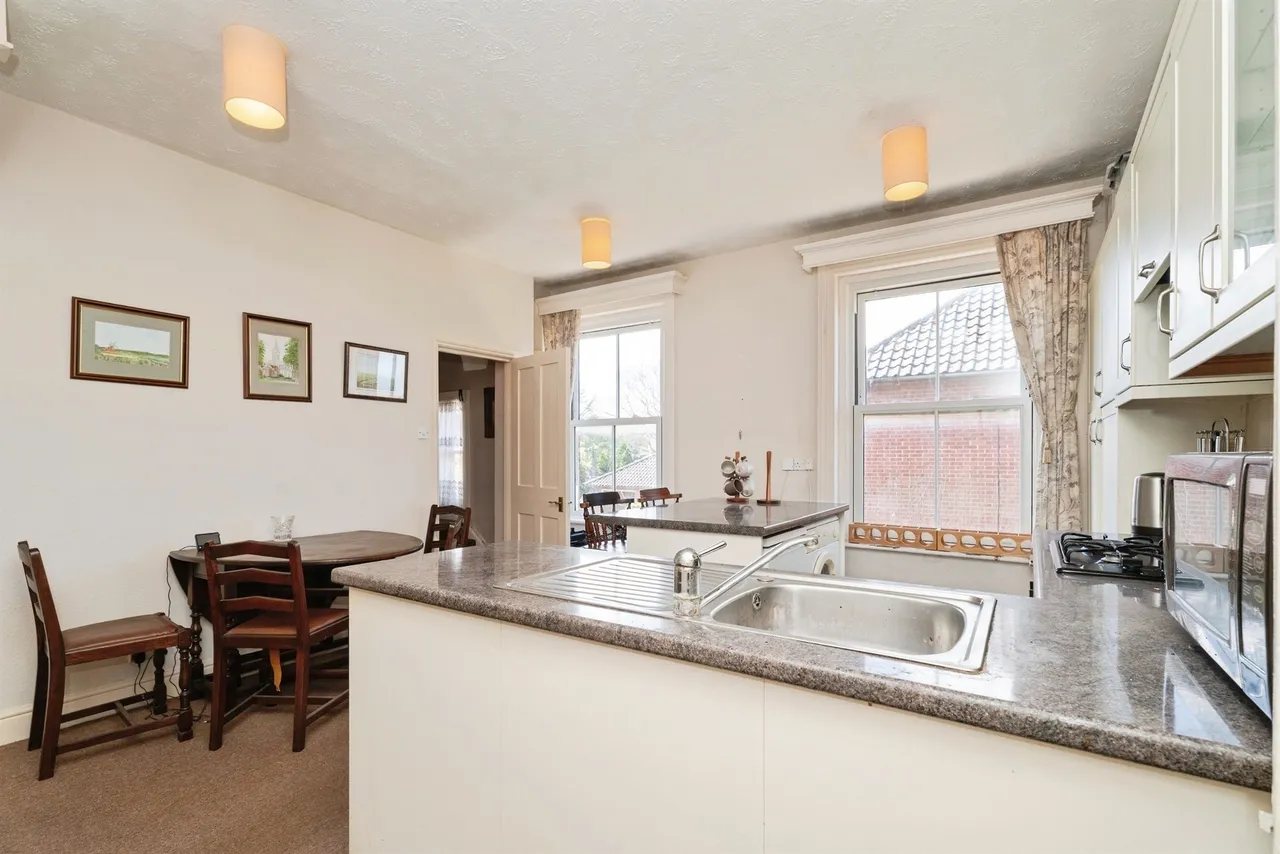 Park Road, Cromer, photo 6