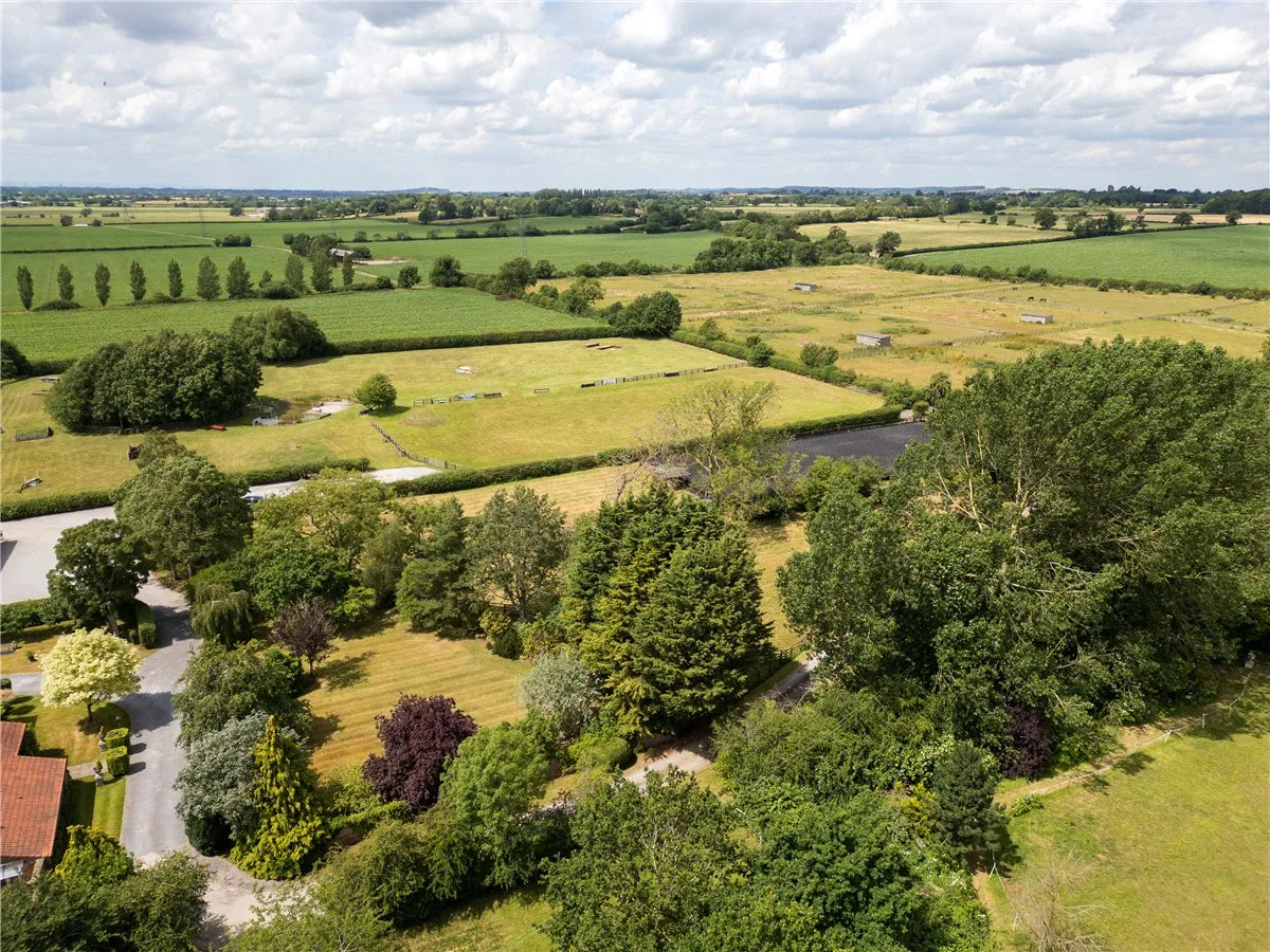 Lilling, Near York, YO60, photo 14