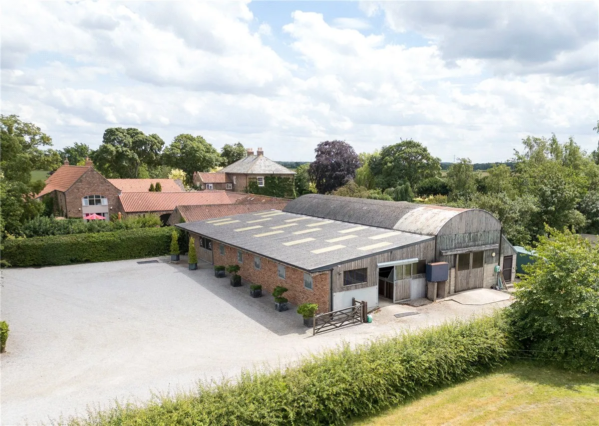 Lilling, Near York, YO60, photo 4