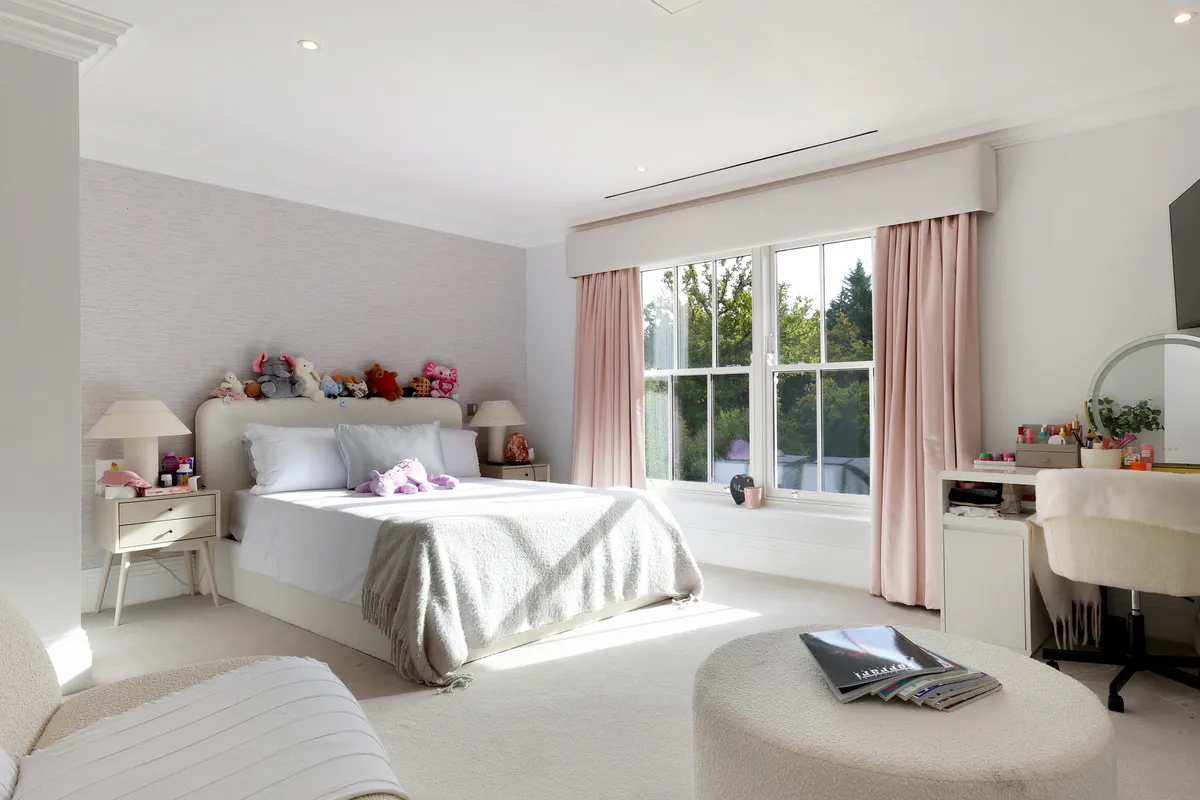 Keepers Walk, Virginia Water, GU25, photo 22