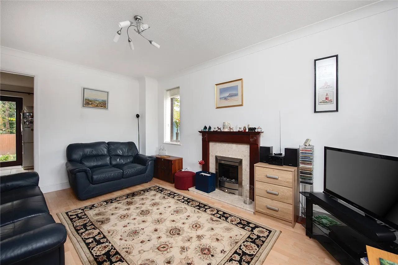 Beveren Close, Fleet, GU51, photo 6