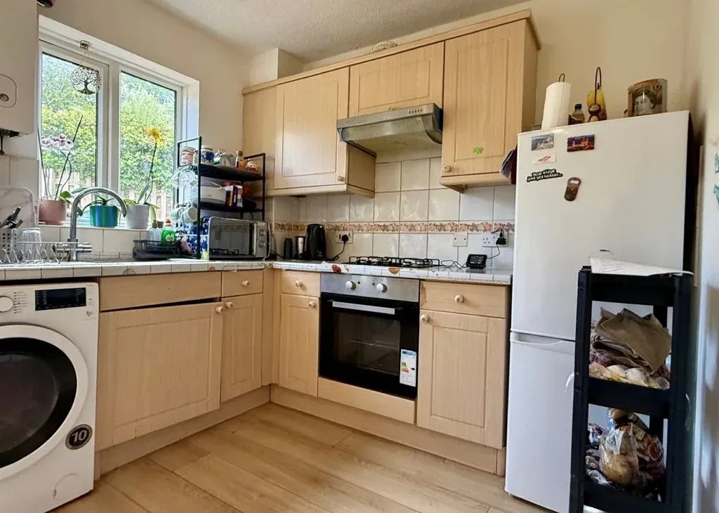 Brill Place, Bradwell Common, Milton Keynes, Buckinghamshire, MK13 8LR, photo 4