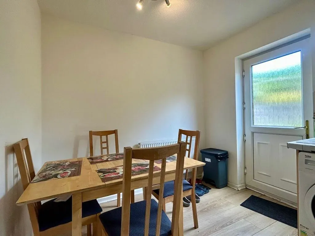 Brill Place, Bradwell Common, Milton Keynes, Buckinghamshire, MK13 8LR, photo 5