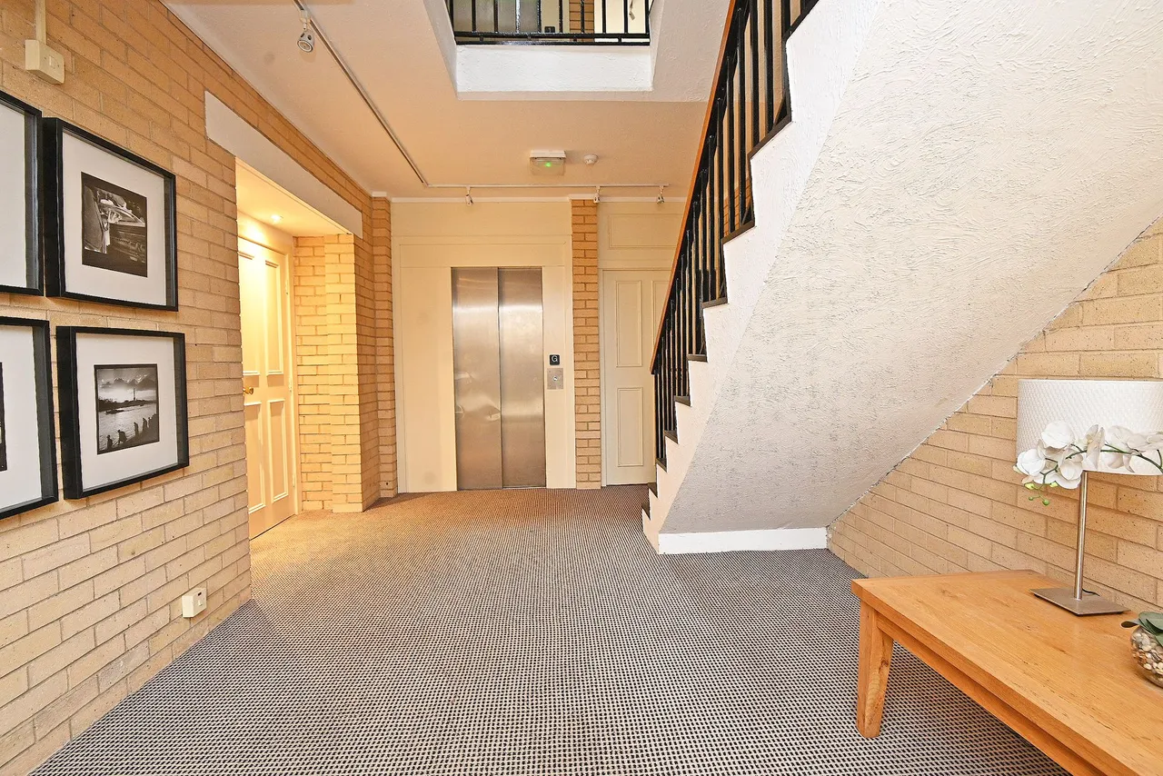 Ashdale Court Harlow Manor Park, Harrogate, HG2, photo 17