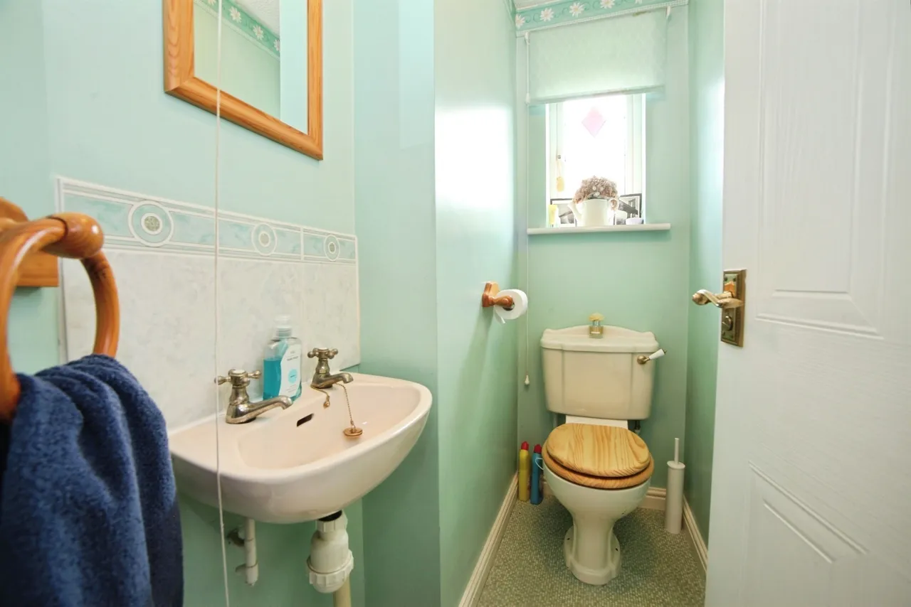 Squires Court PONTYPRIDD, CF38, photo 16