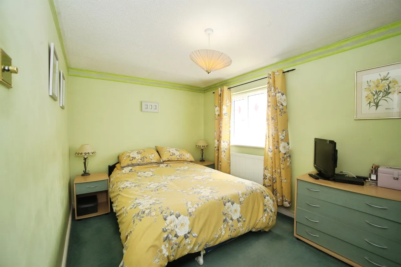 Squires Court PONTYPRIDD, CF38, photo 2