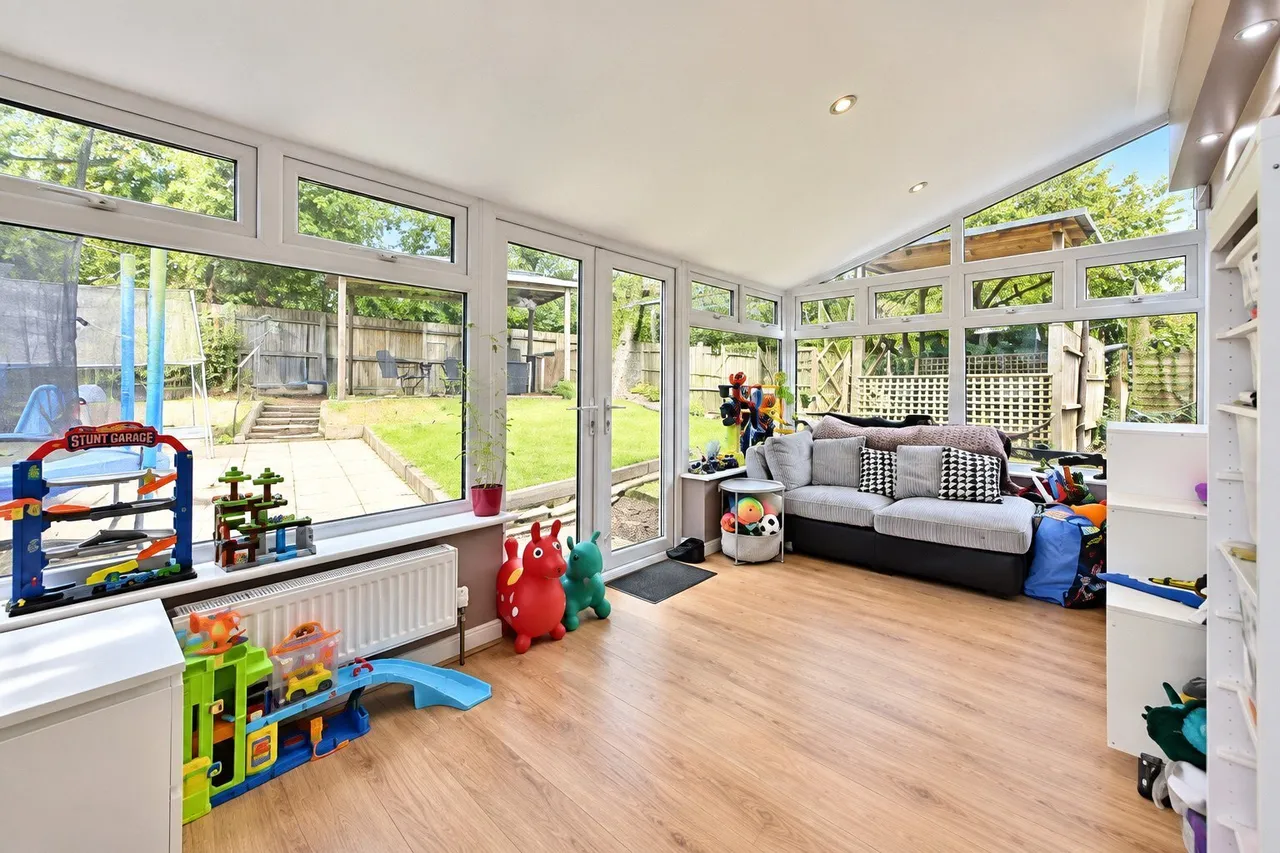 Cedar Road, Marple, Stockport, Greater Manchester, SK6, photo 12