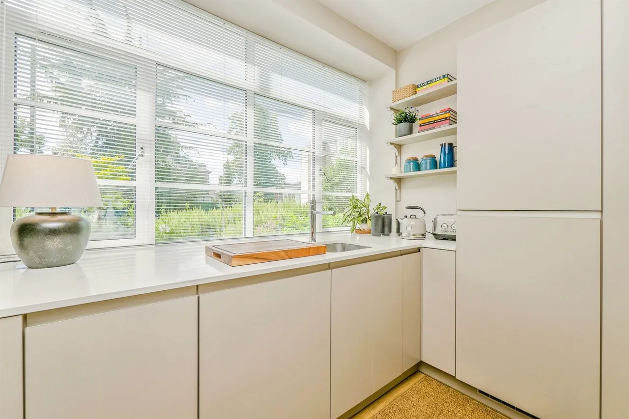 Romilly Crescent, Cardiff, photo 12