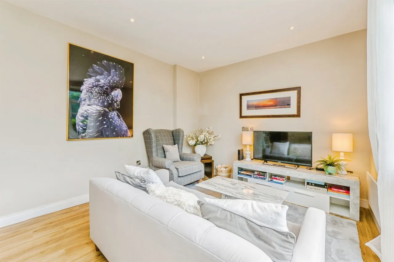 Romilly Crescent, Cardiff, photo 8
