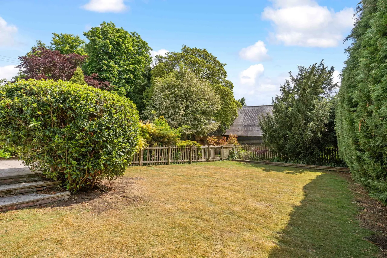 Rectory Close, Buckland, SG9, photo 30