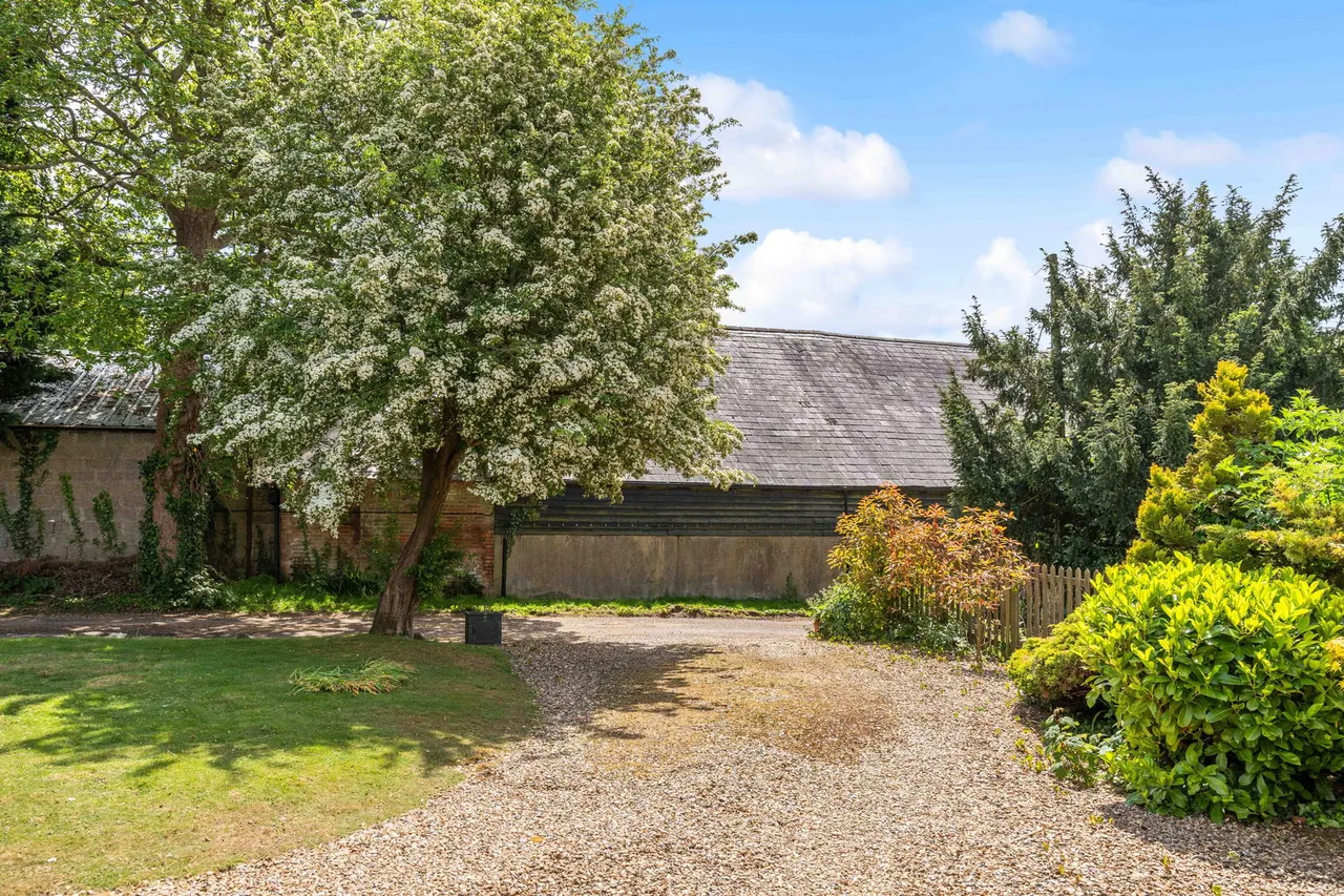 Rectory Close, Buckland, SG9, photo 12