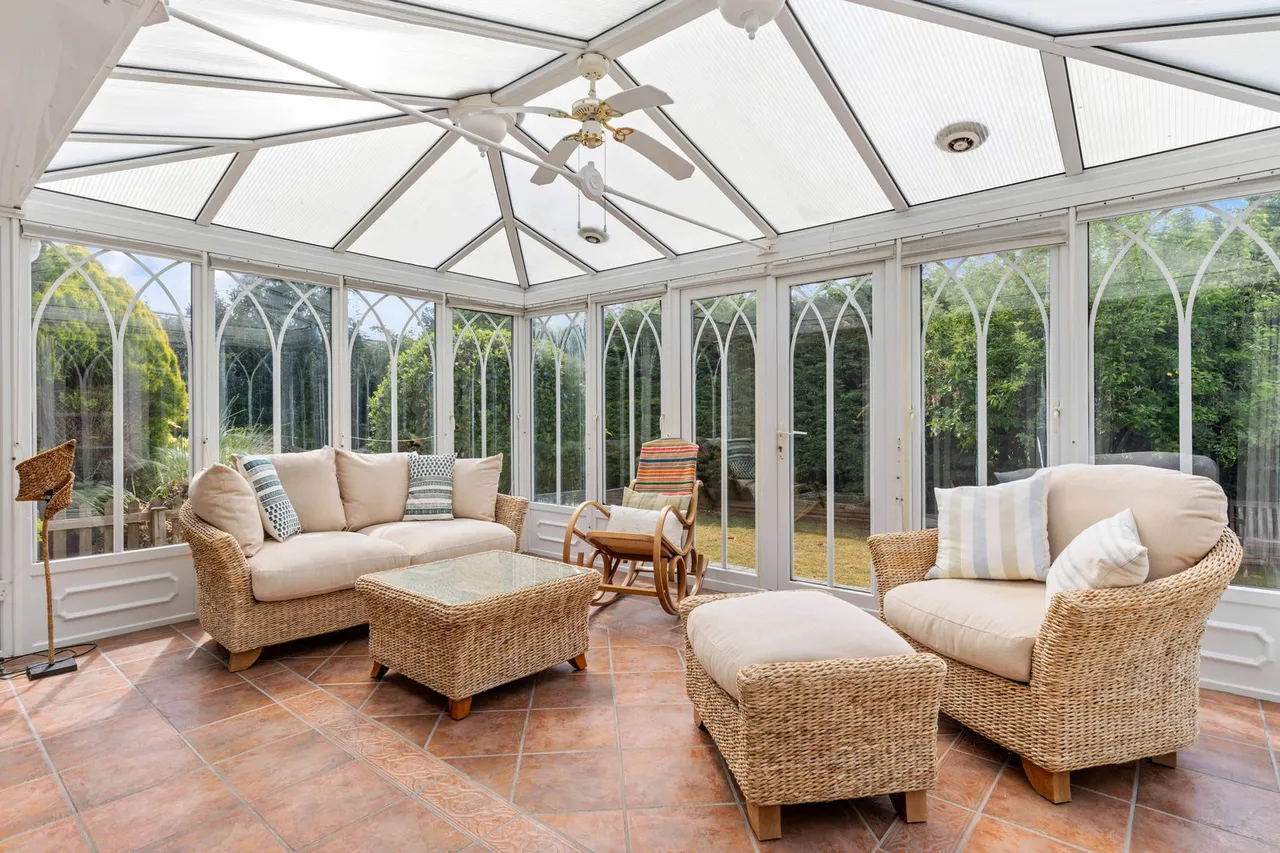 Rectory Close, Buckland, SG9, photo 5