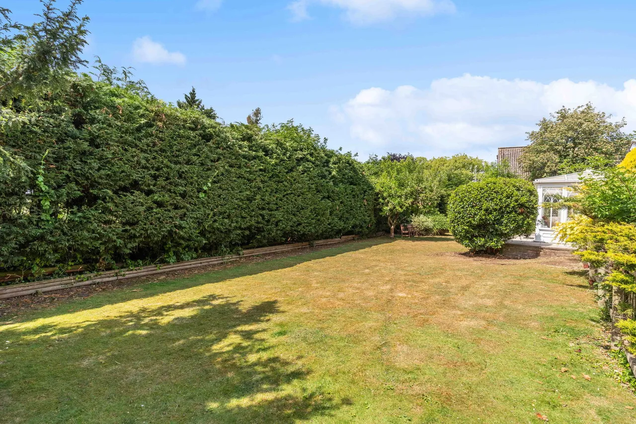 Rectory Close, Buckland, SG9, photo 11